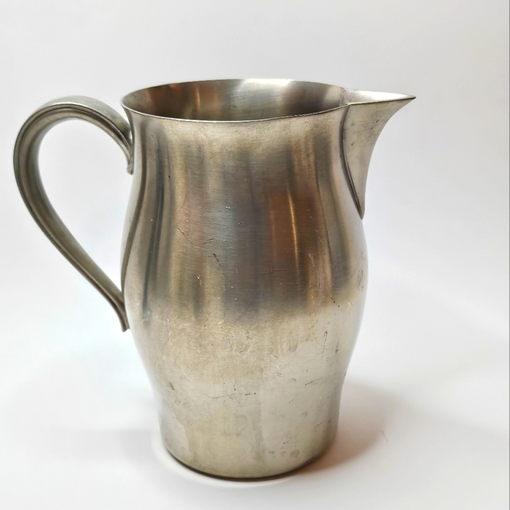 Vintage International Pewter Water Cream Milk Pitcher Made In USA 6.5" Tall